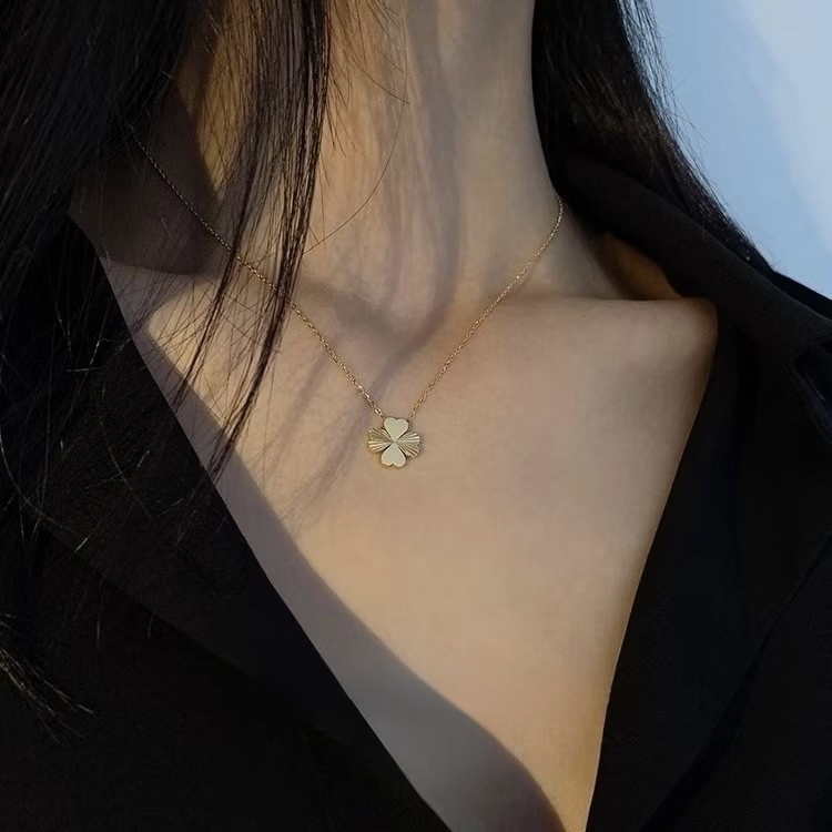 gold黃金幸運四葉草鈦鋼項鍊