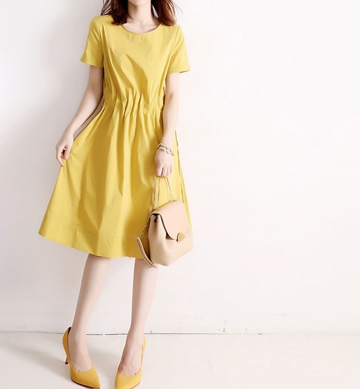 圓領腰抓褶柔棉洋裝 黃色