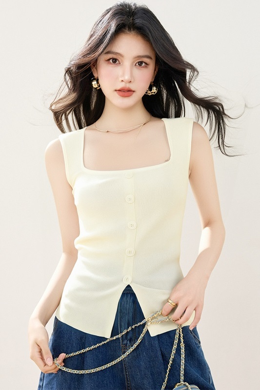 排釦方領無袖背心 三色