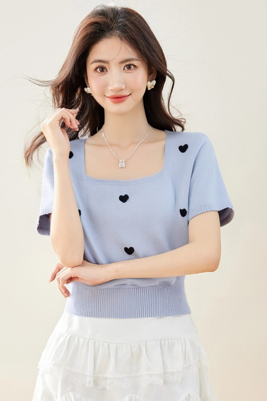方領愛心針織上衣 兩色