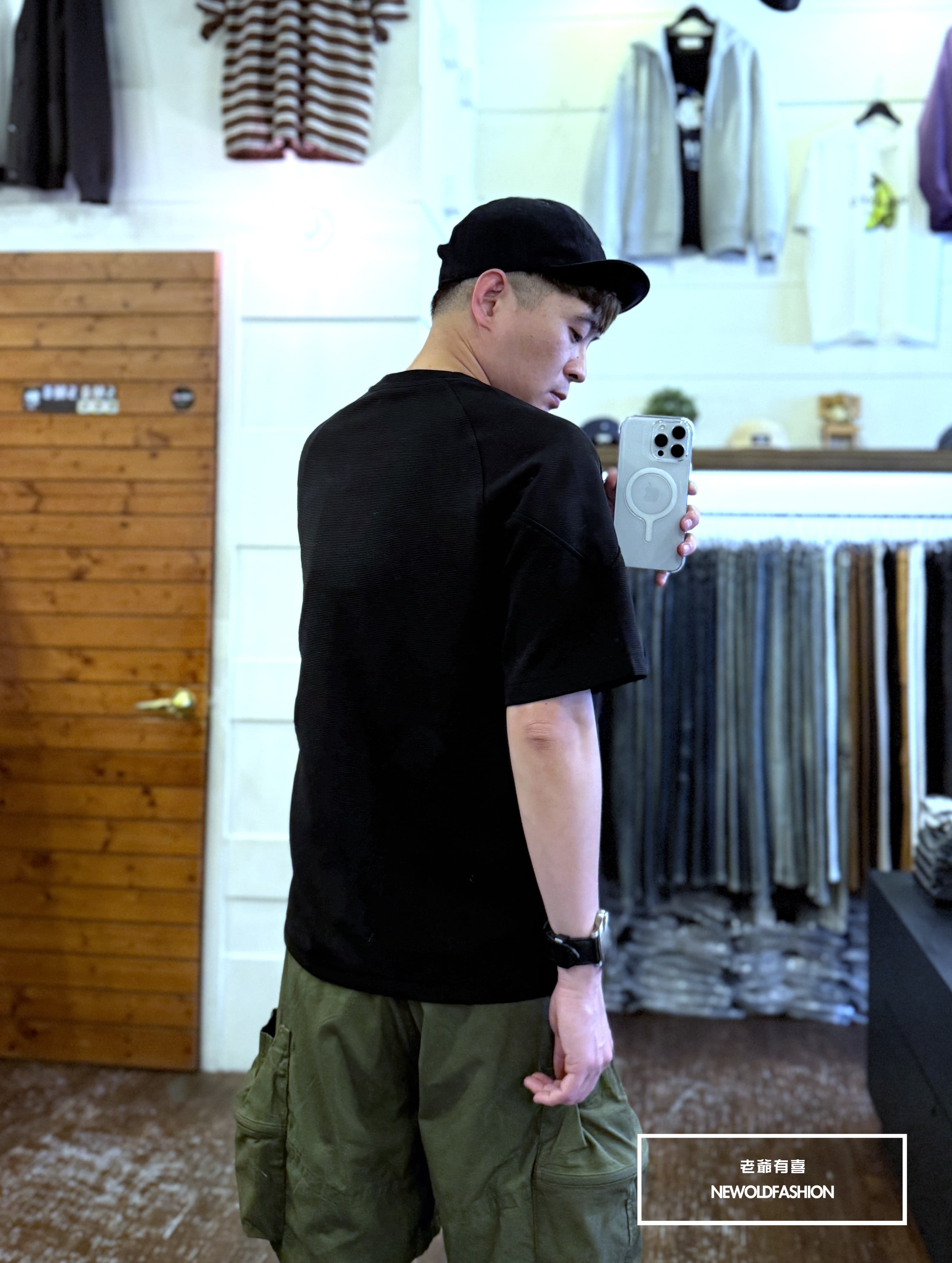 『新品上市』重磅R標車線織紋短T(NOF2503N5005)-黑