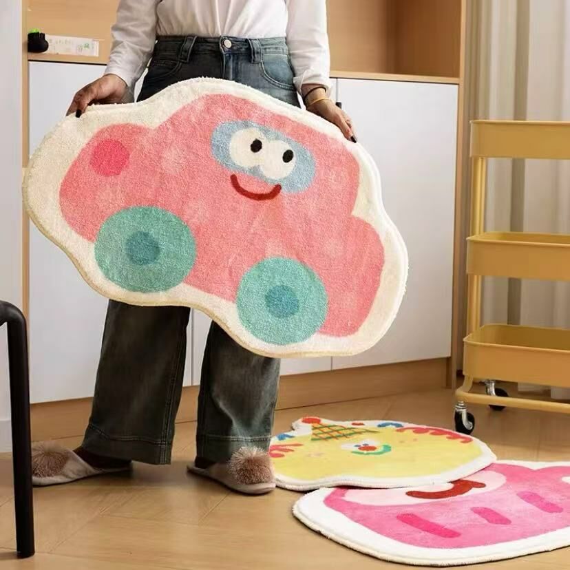 《5825》可愛卡通異形地毯(仿羊絨)