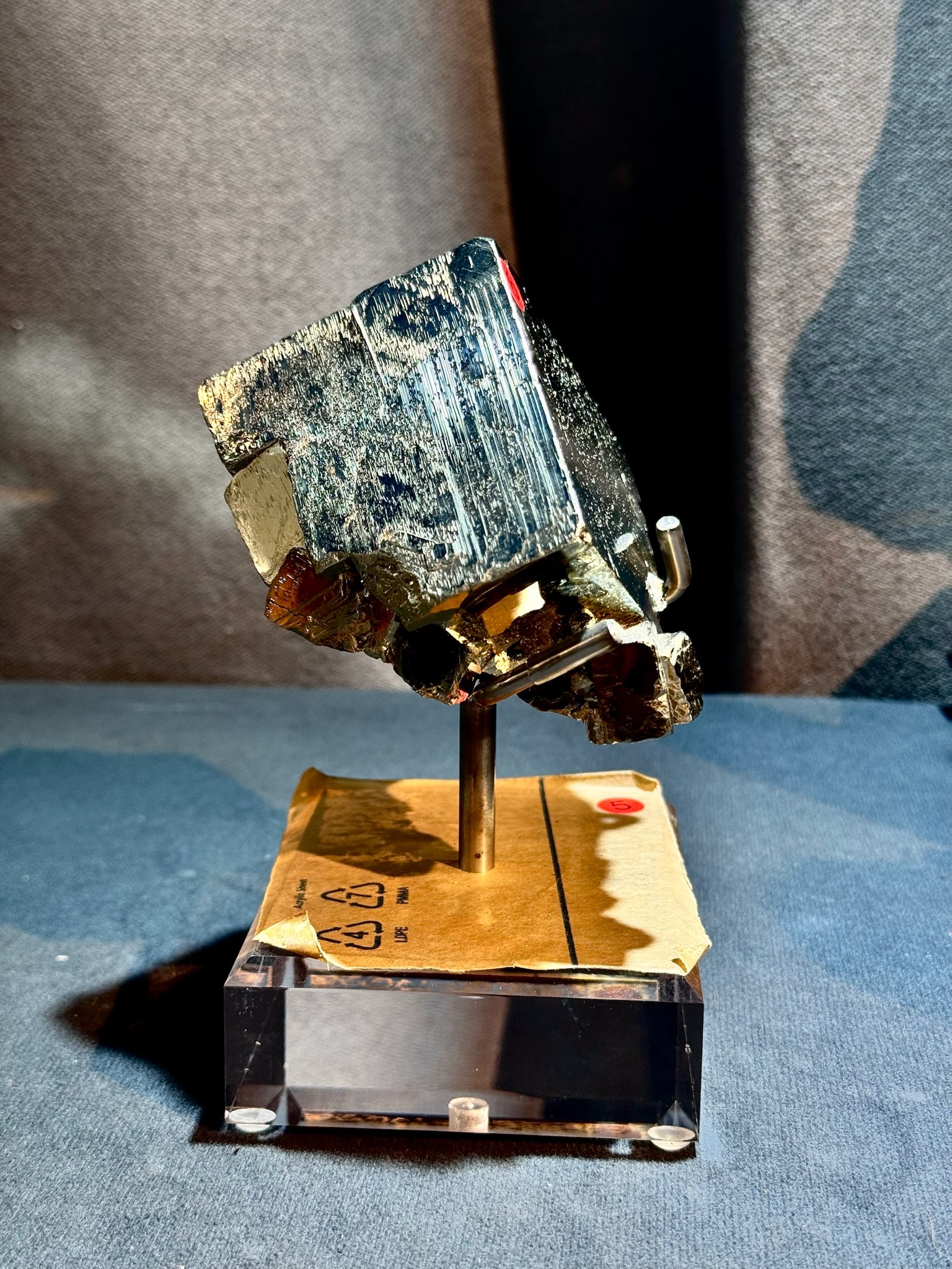 黃鐵礦原石擺件8105