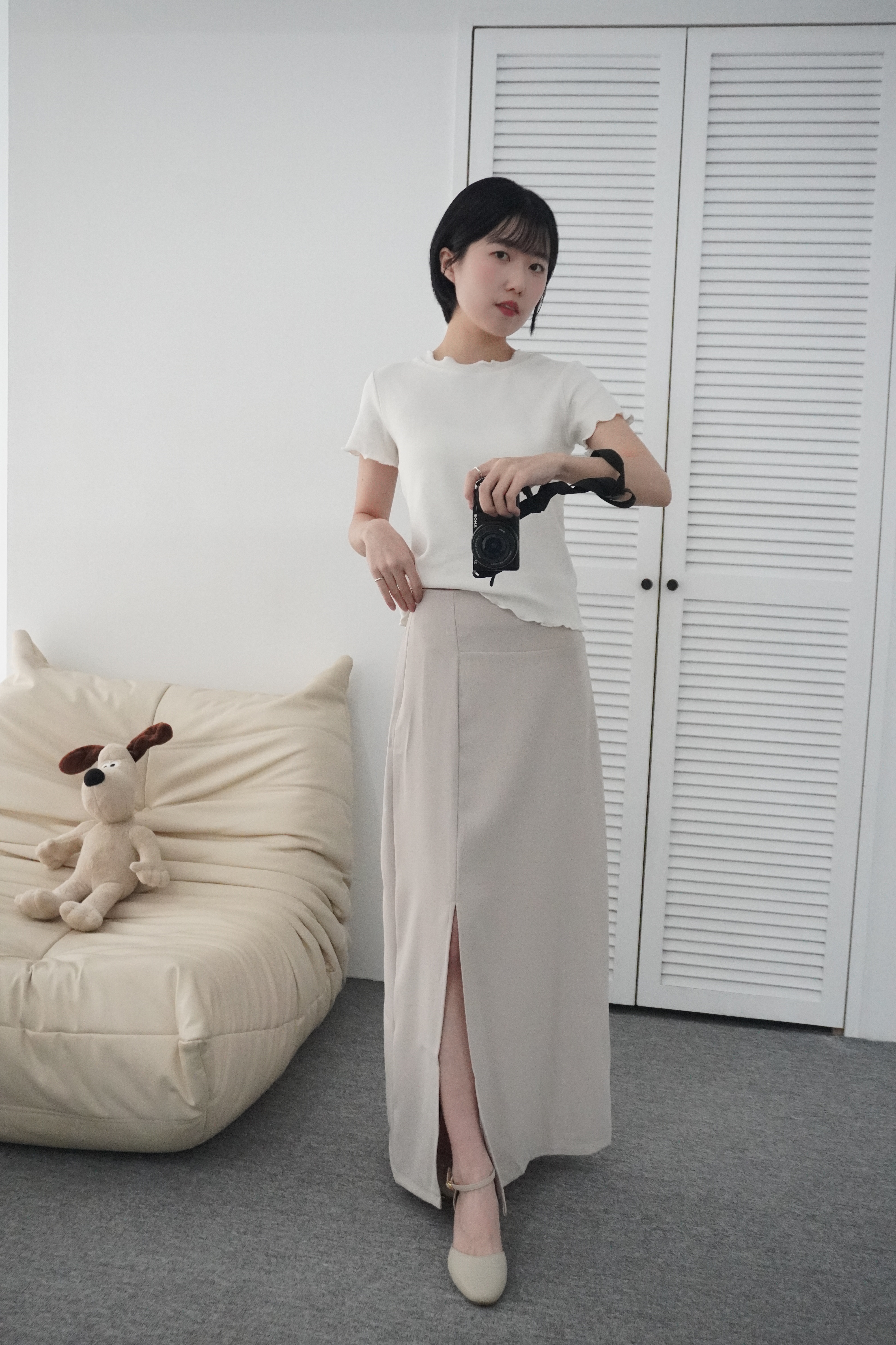 側開衩寬腰設計西裝裙（杏）