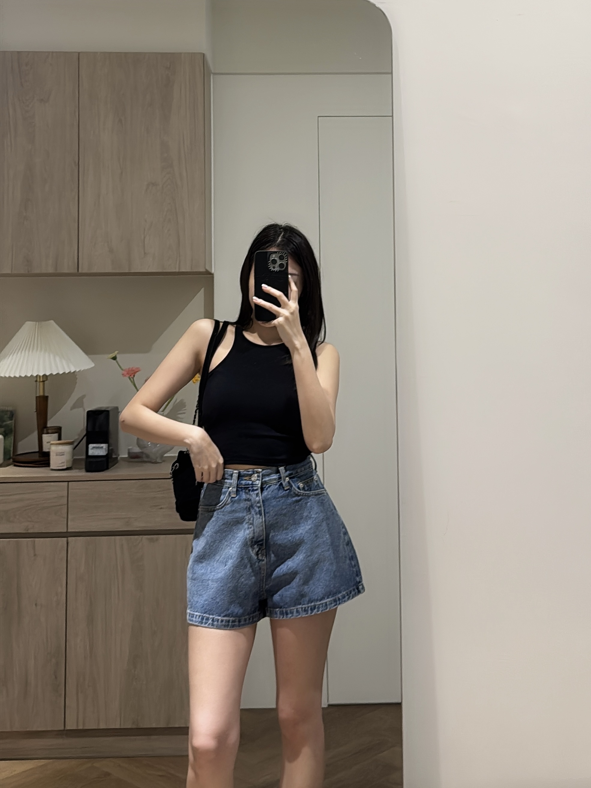 M37(回購推薦) 削肩bra top