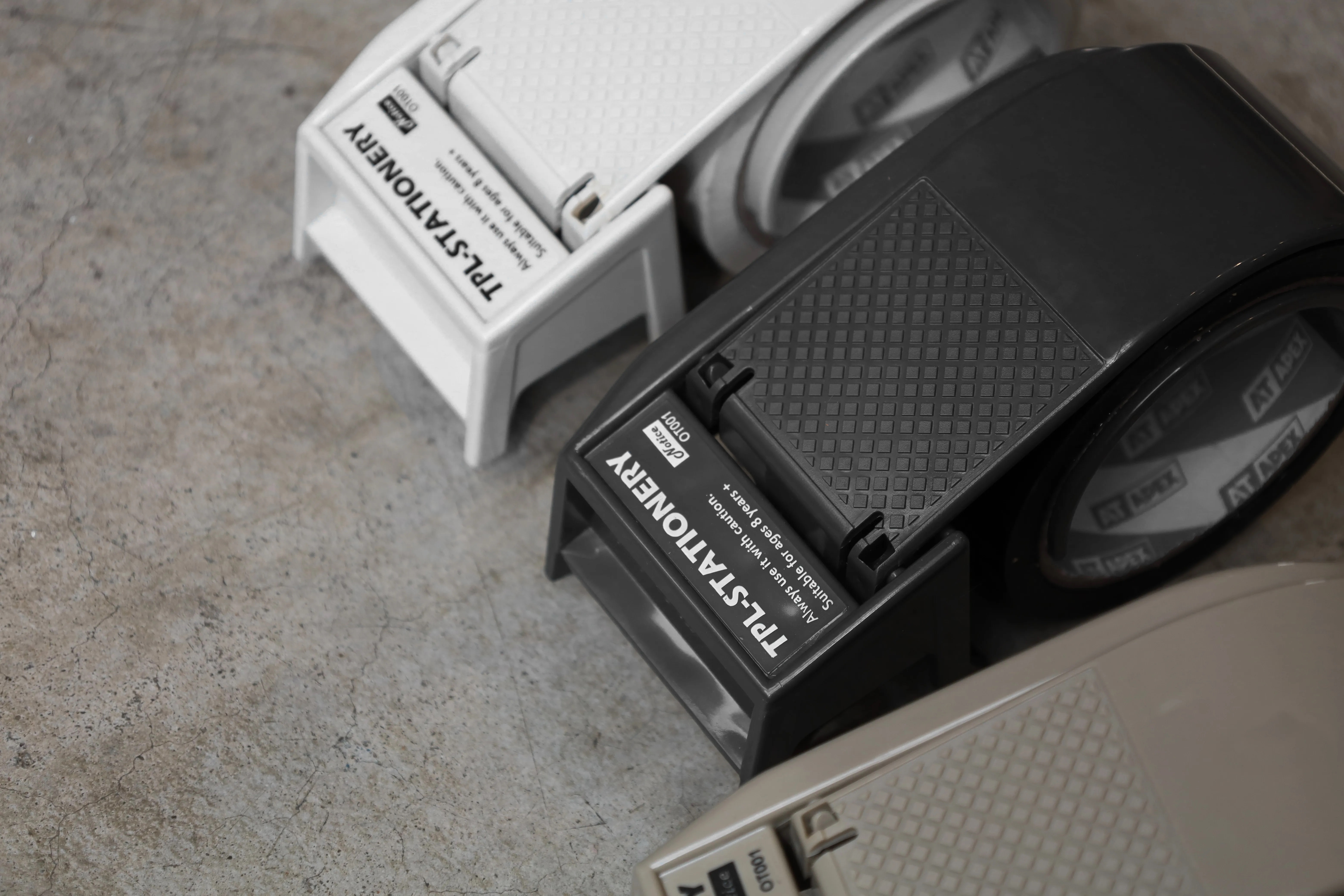 TPL茶筆巷｜不沾膠封箱膠帶切割器