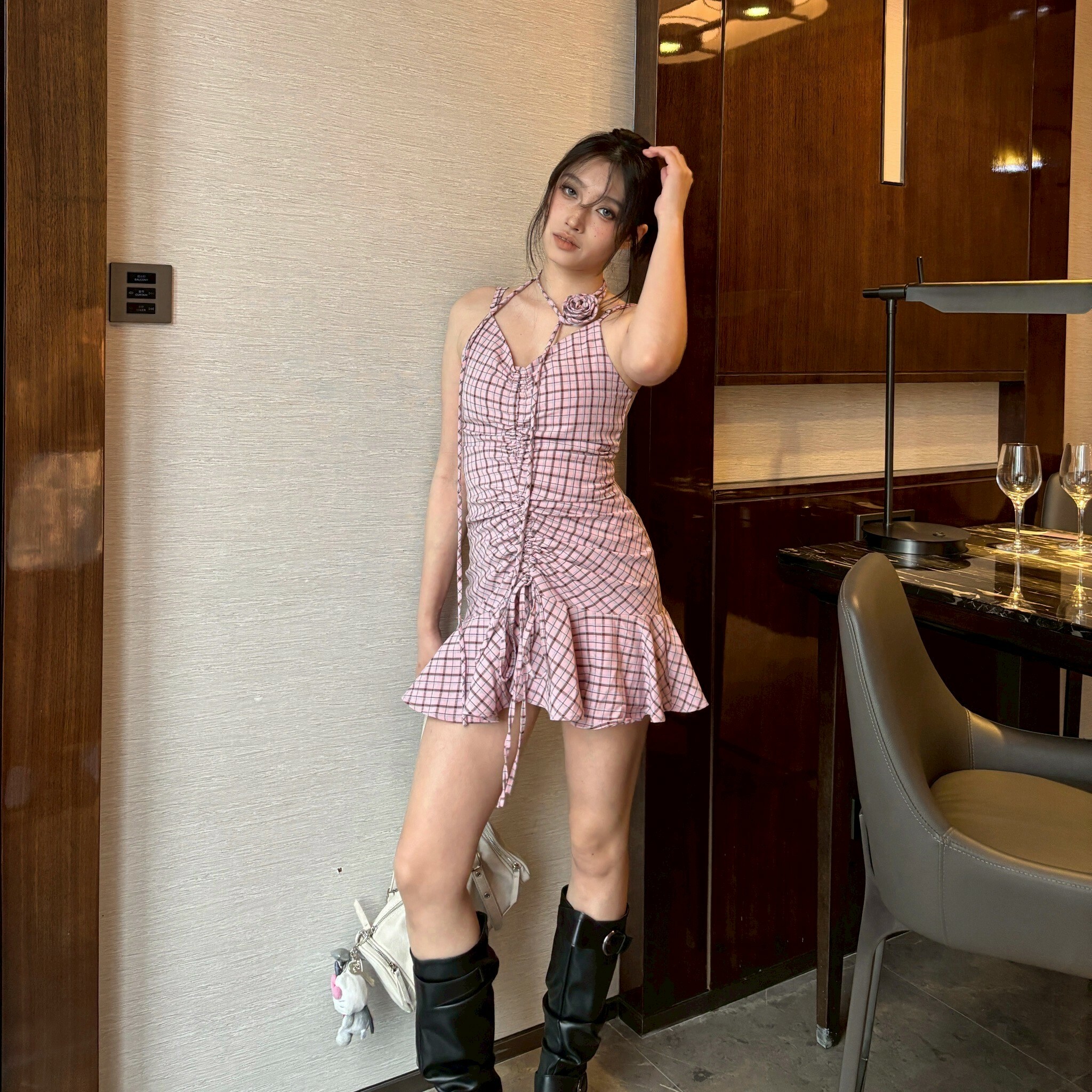 擊中審美細格小短洋