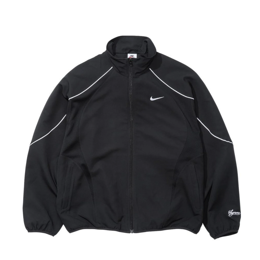 SUPREME X NIKE TRACK JACKET WORLD FAMOUS 聯名 訓練外套 電繡 LOGO -HF9622黑色(010)/紫色(545)