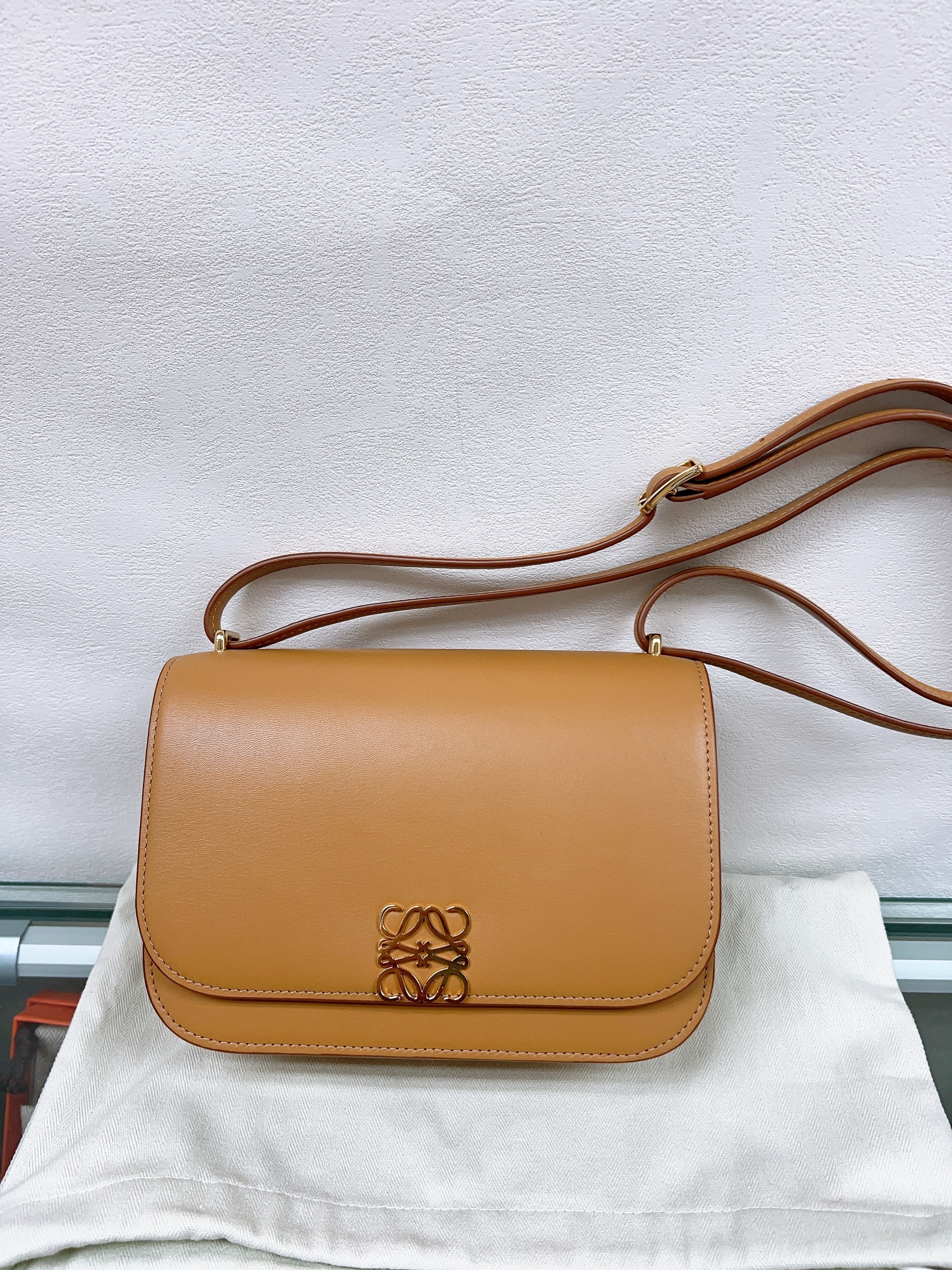 Loewe goya small caramel brown
