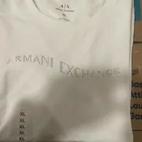 [S] ARMANI EXCHANGE WHITE SLIM FIT T-SHIRT WITH WAVE LOGO RHINESTONE, 6DYT57-YJETZ-1000 (SAX344)
