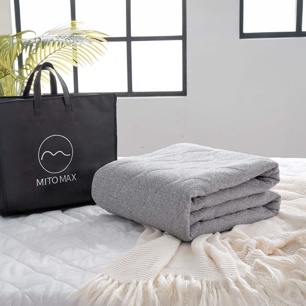 【MITOMAX】石墨烯超導遠紅外線冬毯x1毯(灰色)(150x200cm )(冬被/太空毯/四季毯)(結帳再享9折優惠)