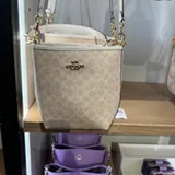 [S] COACH IM/SAND/CHALK CT800 SIG CITY BCKT, 196395542147 (SCO1152)