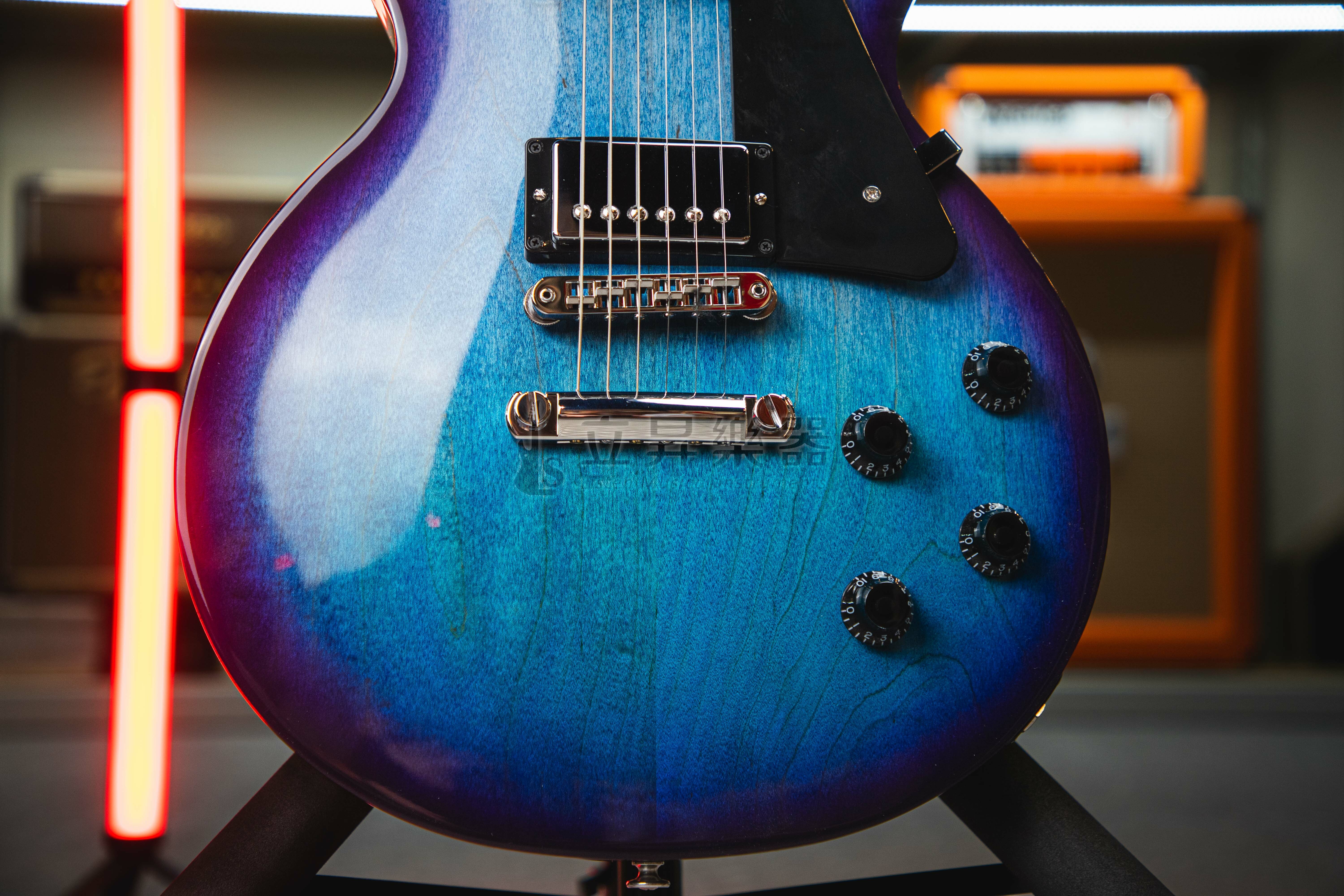 Gibson Gibson Les Paul Studio 藍莓漸層 Blueberry Burst 電吉他 附原廠Soft Case 皮革軟袋、琴布、背帶 第 4 張圖片｜三峽吉他 / Bass