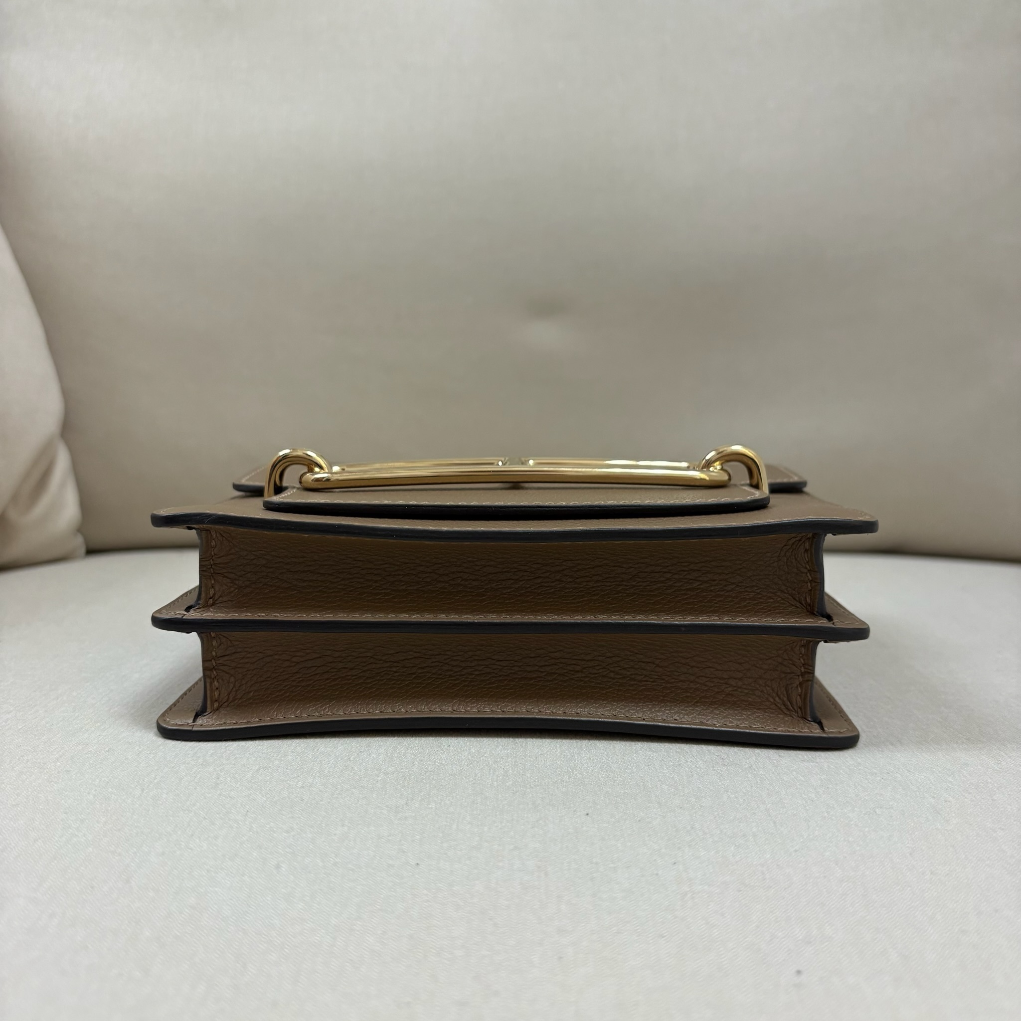 Hermes Roulis 18 - Alezan / Ghw