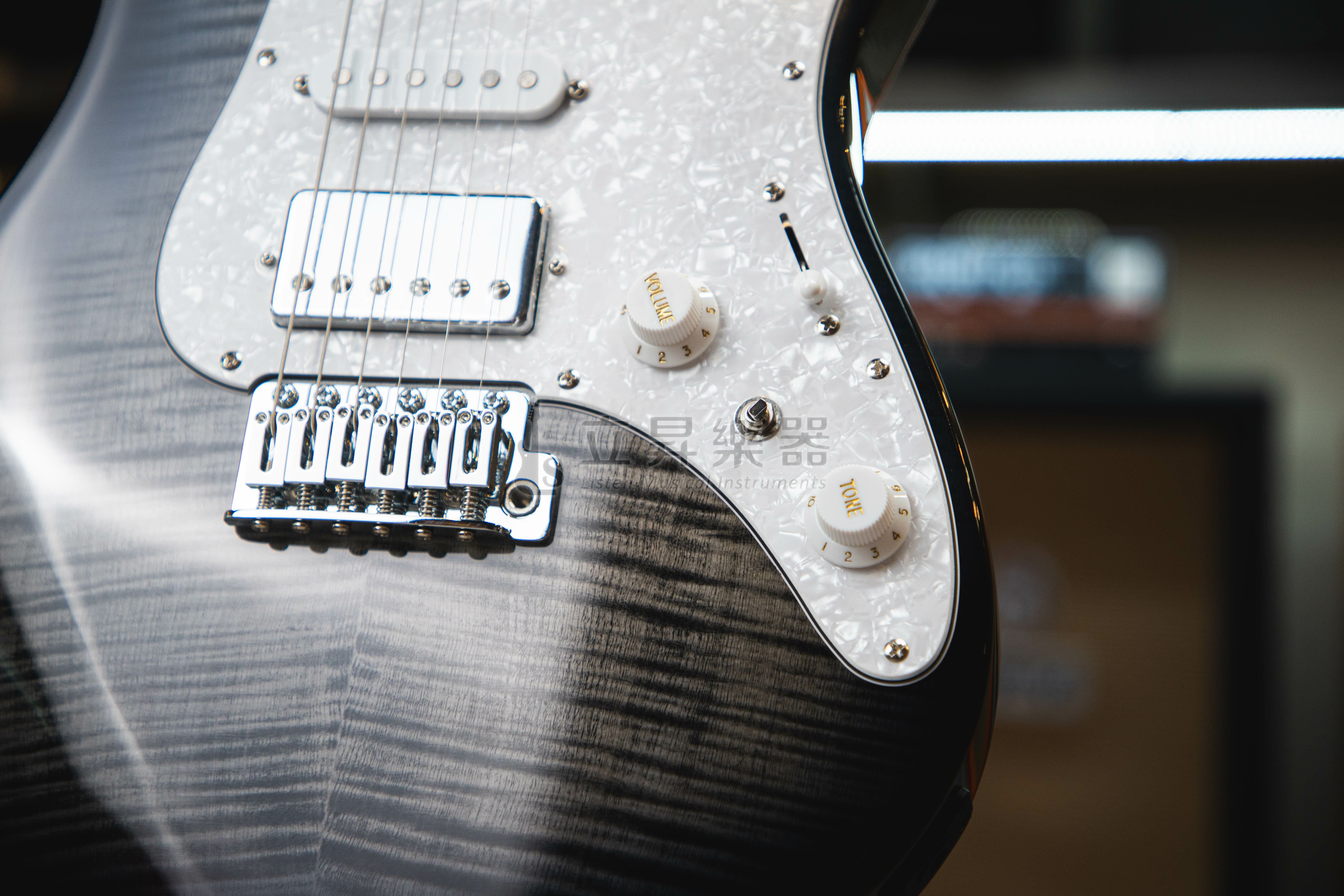 Ibanez Ibanez AZ22S1F AZ Standard 系列 烤楓木琴頸 不鏽鋼frets 鎖定式旋鈕 雙雙 小搖座 電吉他 陸廠 第 4 張圖片｜三峽吉他 / Bass