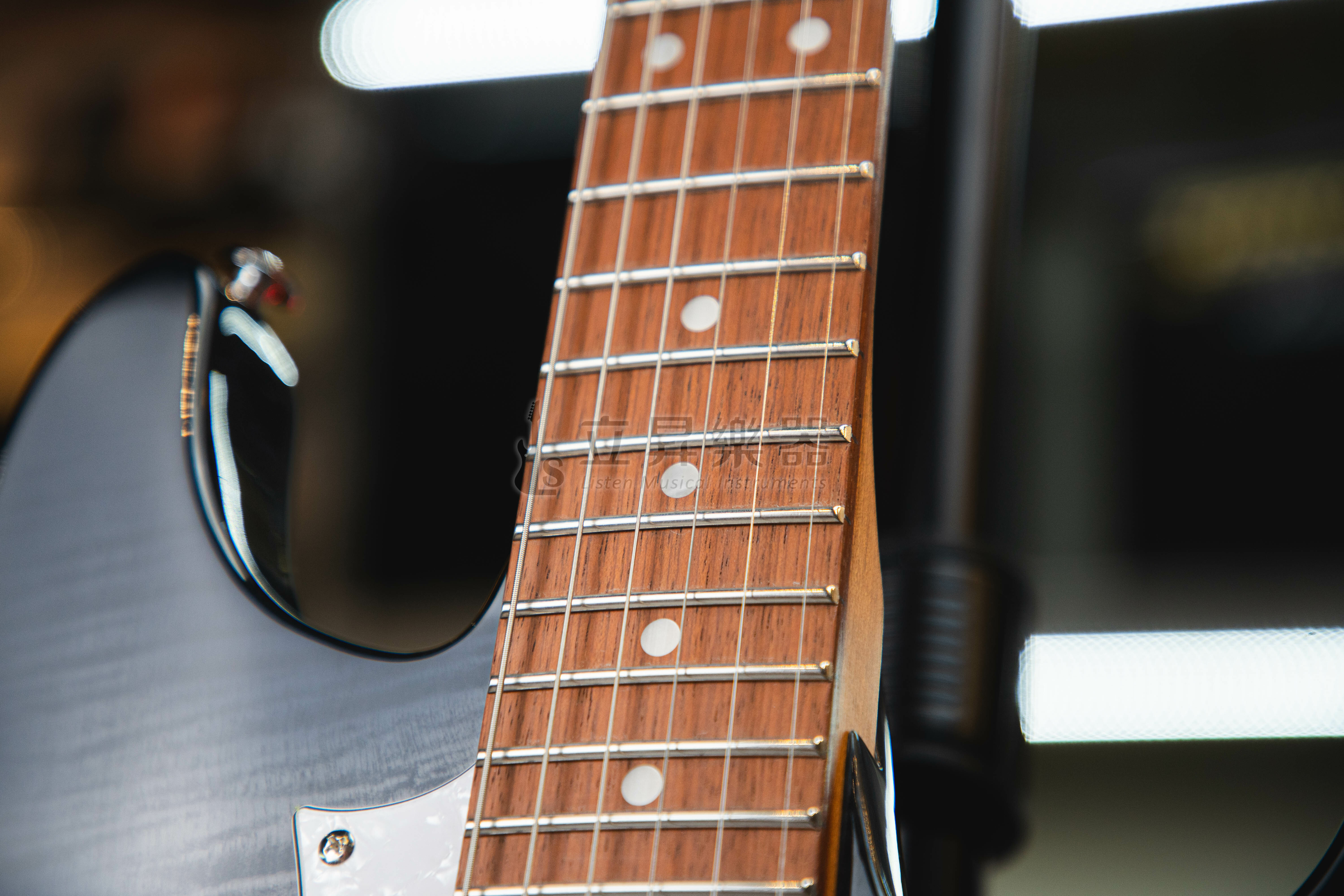 Ibanez Ibanez AZ22S1F AZ Standard 系列 烤楓木琴頸 不鏽鋼frets 鎖定式旋鈕 雙雙 小搖座 電吉他 陸廠 第 5 張圖片｜三峽吉他 / Bass