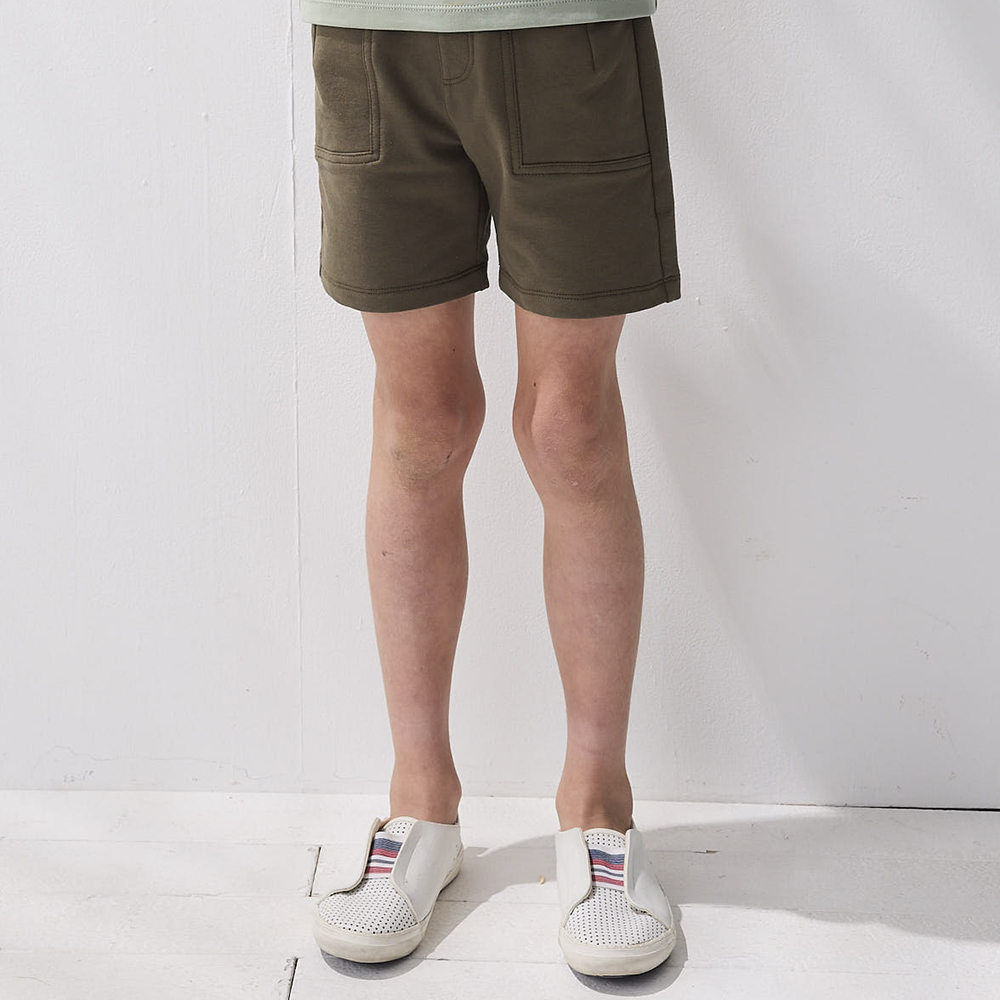 PIPPY 雅痞素面大口袋短褲 綠