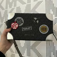 [S] MICHAEL KORS BLACK 35R5S0JC1L JEANIE SM EW TRUNK XBODY, 197853281820 (SMK1218)