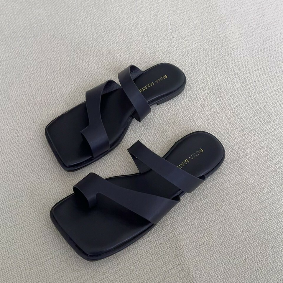 韓國製質感小牛皮拖鞋（現貨）