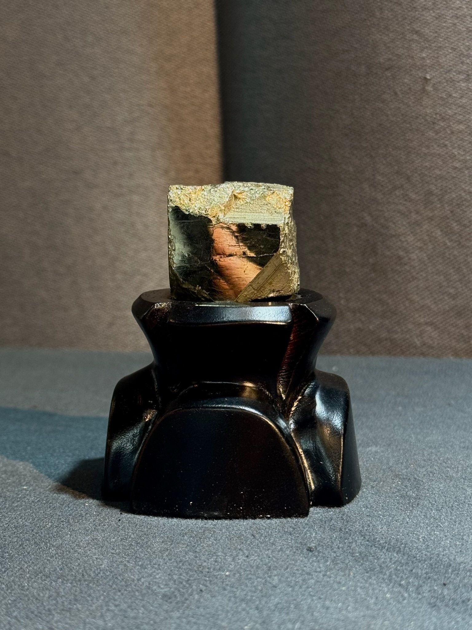 黃鐵礦原石擺件8107