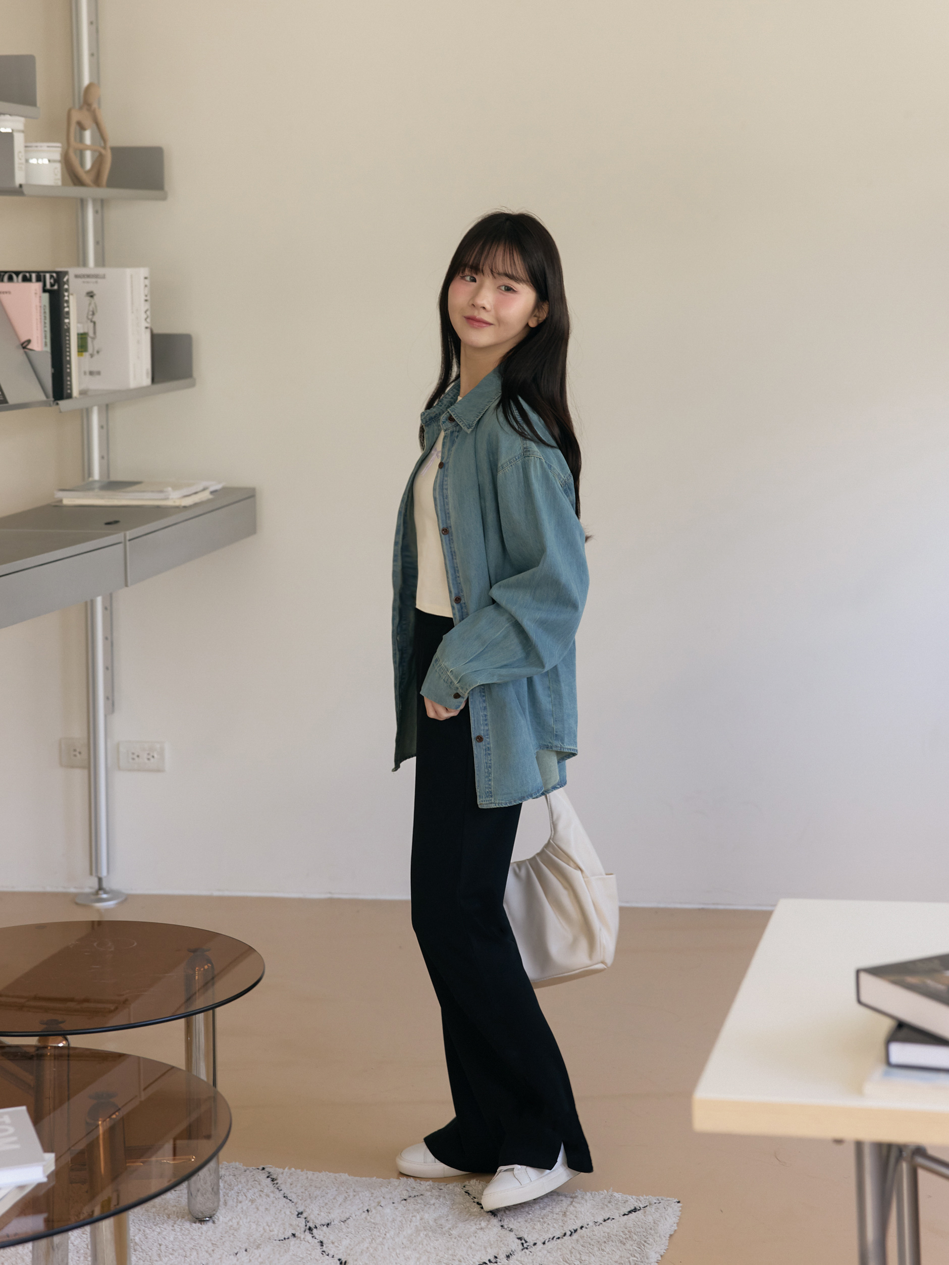 刺繡軟料牛仔外套