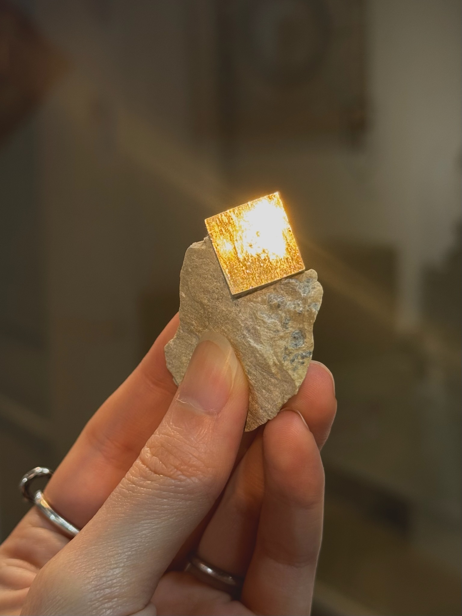 西班牙黃鐵礦原石 8205