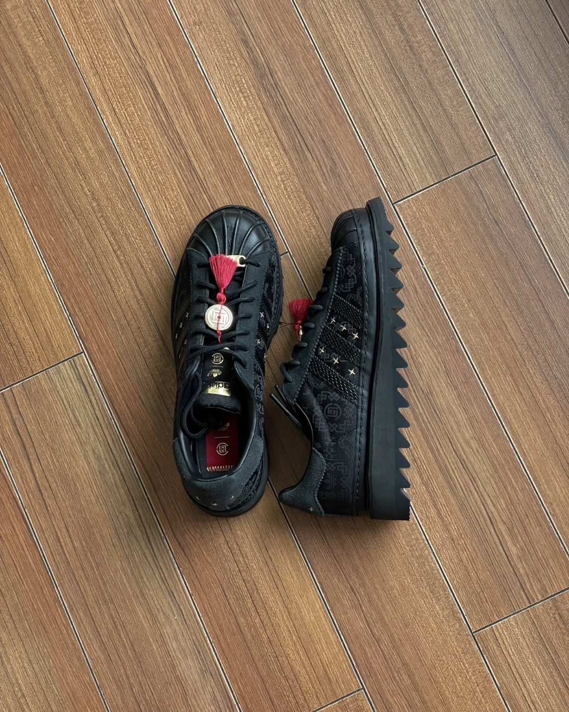 【現貨】Adidas Superstar X CLOT Superstar CNY 蛇年限定 陳冠希 聯名款 牛津鞋 貝殼鞋 黑色