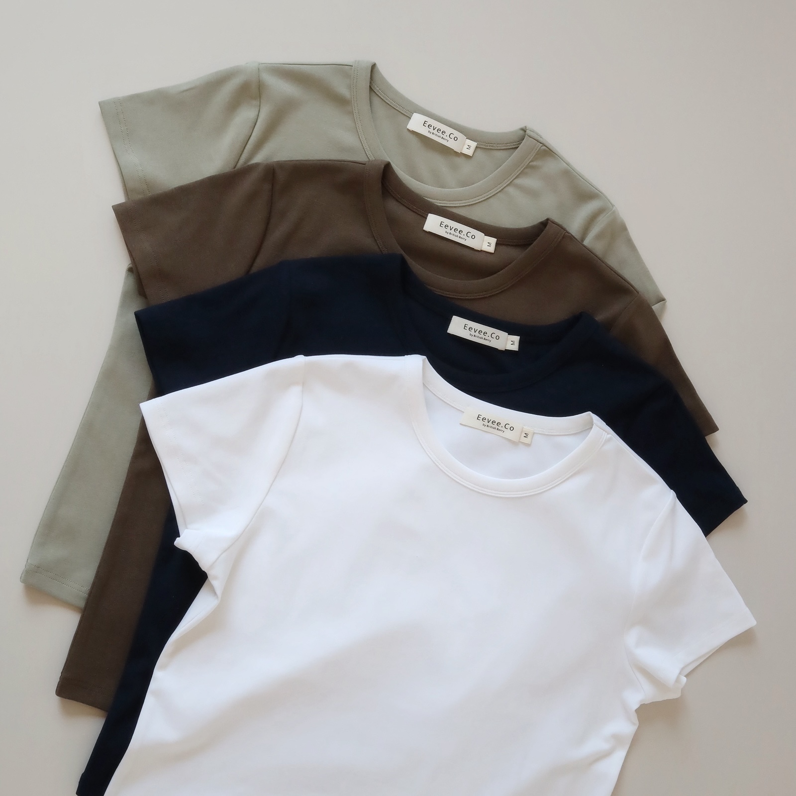 現貨 7176 衣櫥必備款 圓領短袖TEE