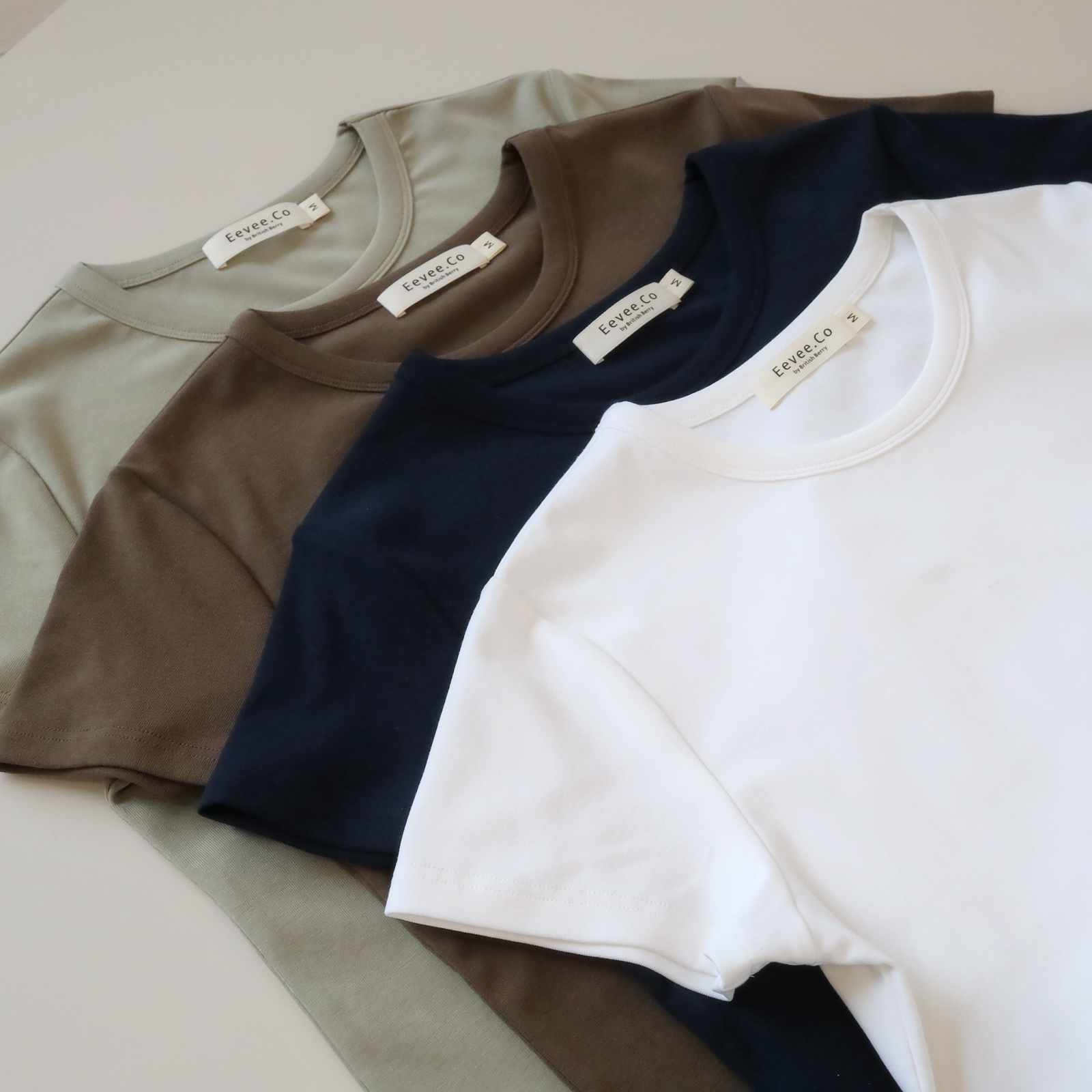 現貨 7176 衣櫥必備款 圓領短袖TEE