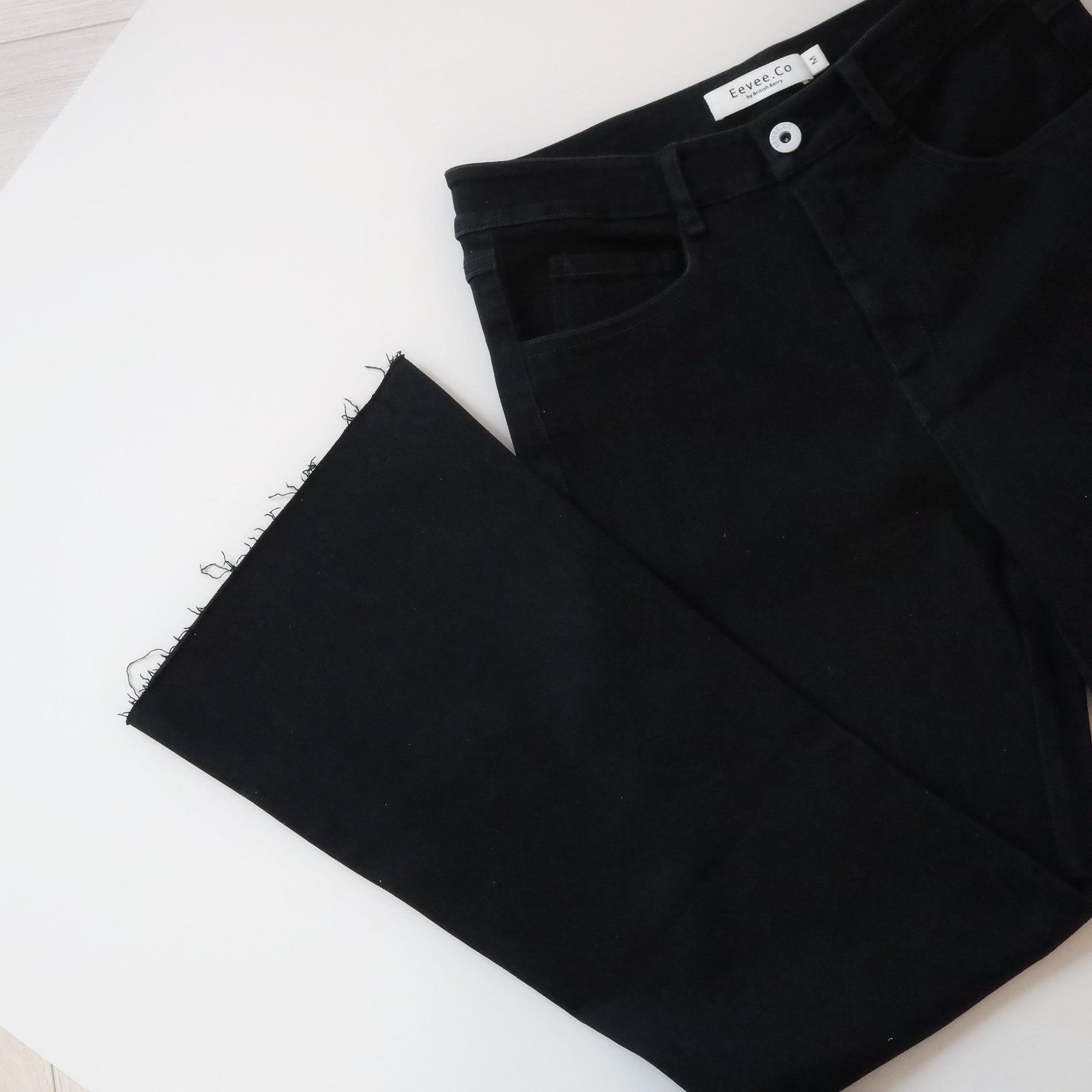 現貨 3004BK 9分彈力牛仔褲