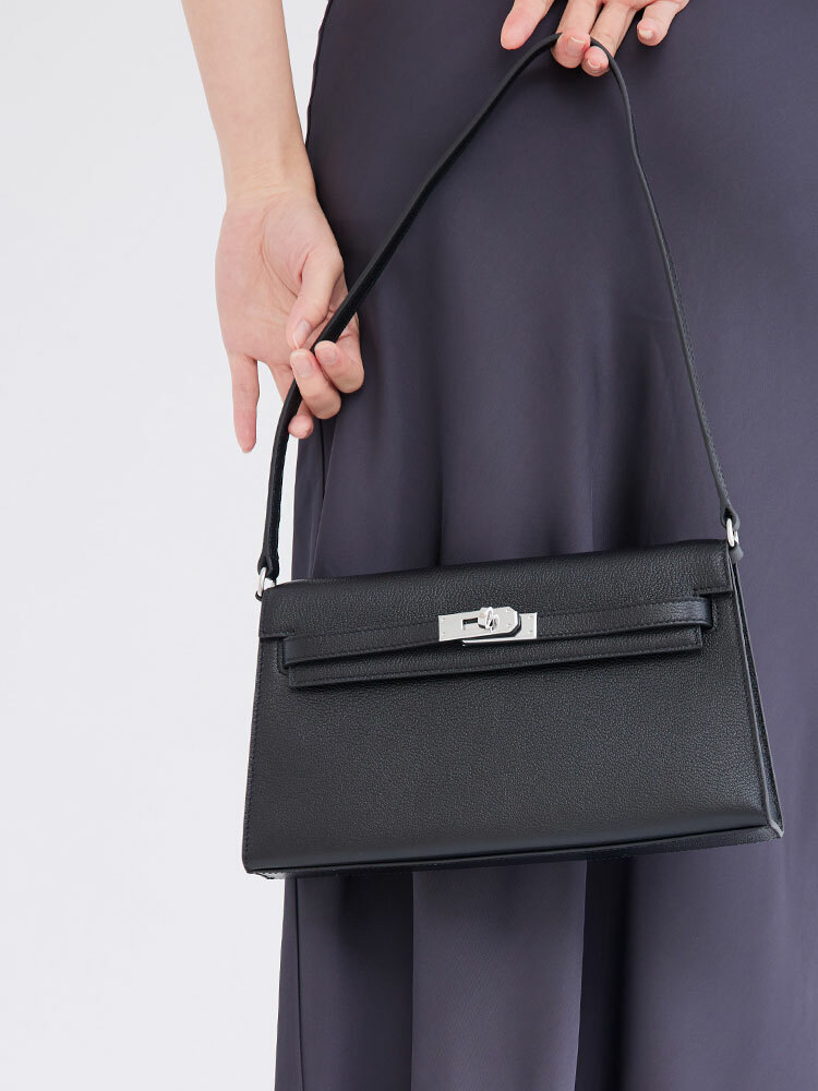 * 山羊紋真皮腋下包