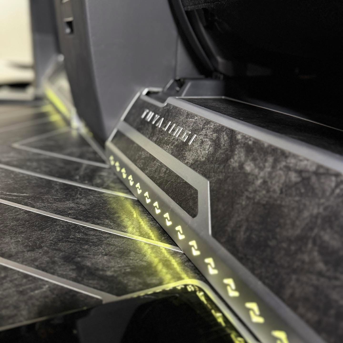 Alphard 40 V圖系列/天穹黑