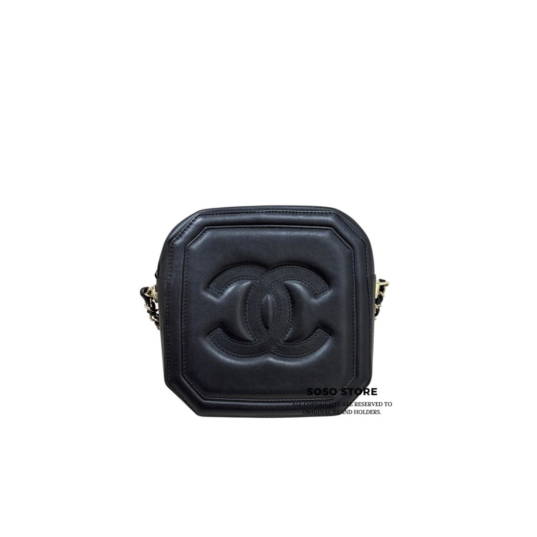 Chanel CC Octagon Camera Case - Black / Ghw