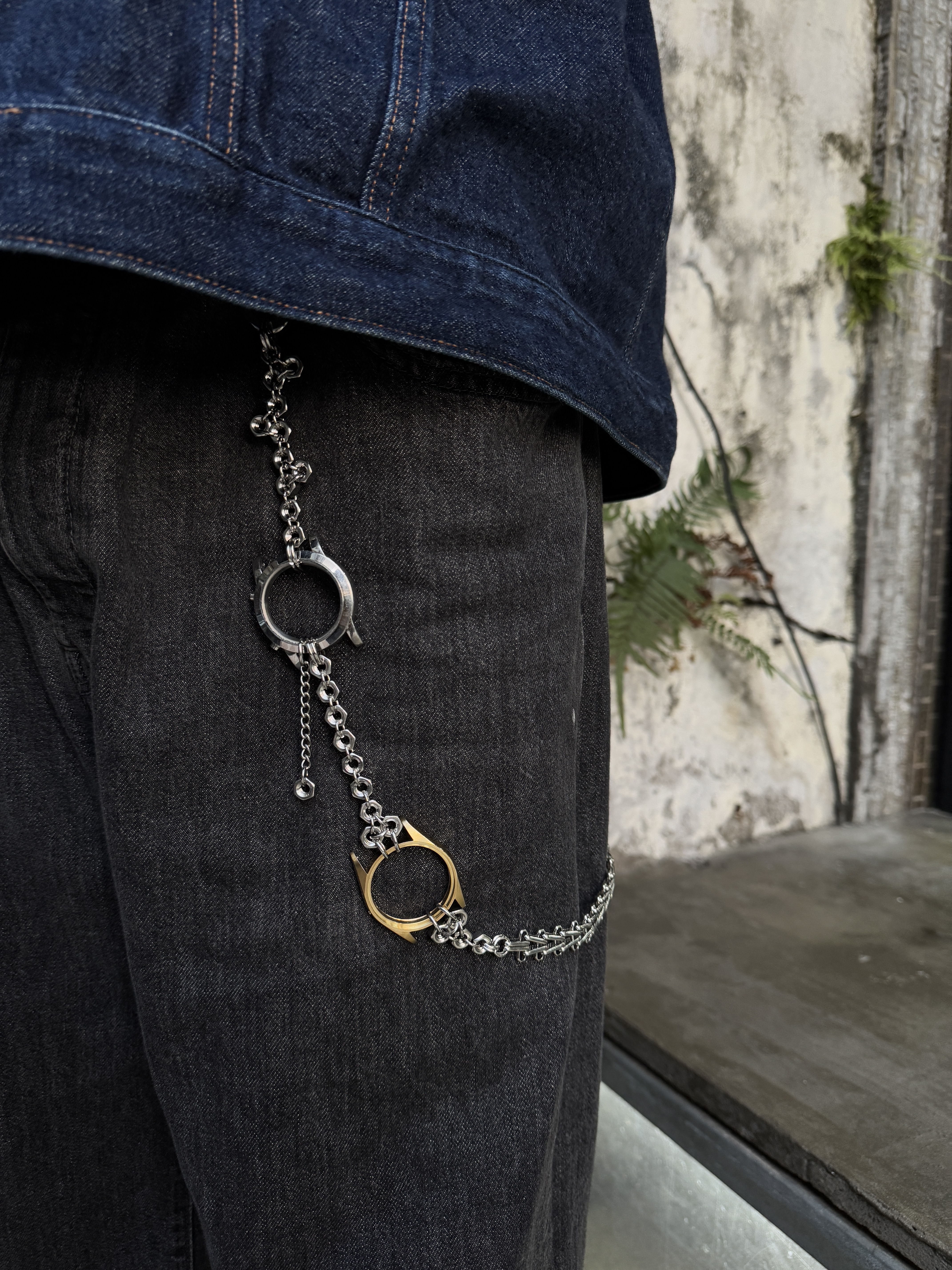 LEE:ZONGGold Watch圈圈錶框款：主體不鏽鋼/鋁合金扣具/鈦鋼手鏈