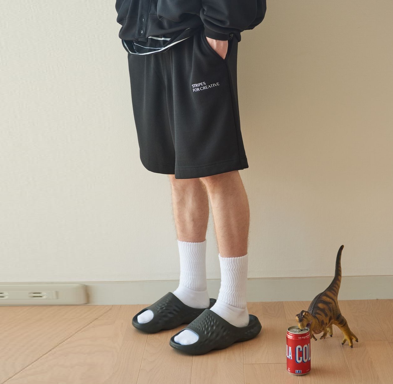 S.F.C (Stripes For Creative) 2025 S/S SWEAT BAGGY SHORTS (SFCSS25CS05) - BLACK PRE ORDER ITEM (預訂中)