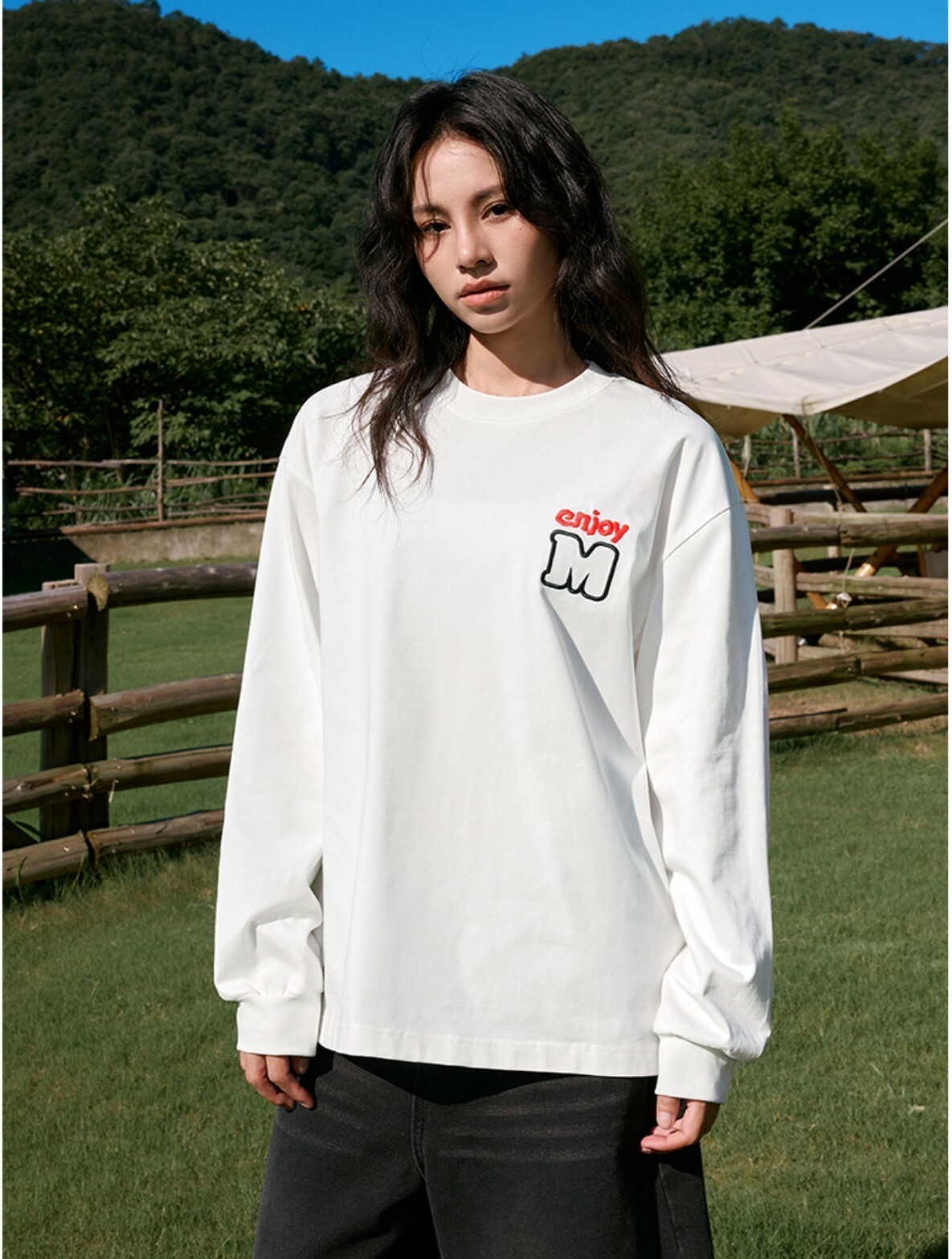 MEDM 撞色M刺繡 基礎多色 長袖 T