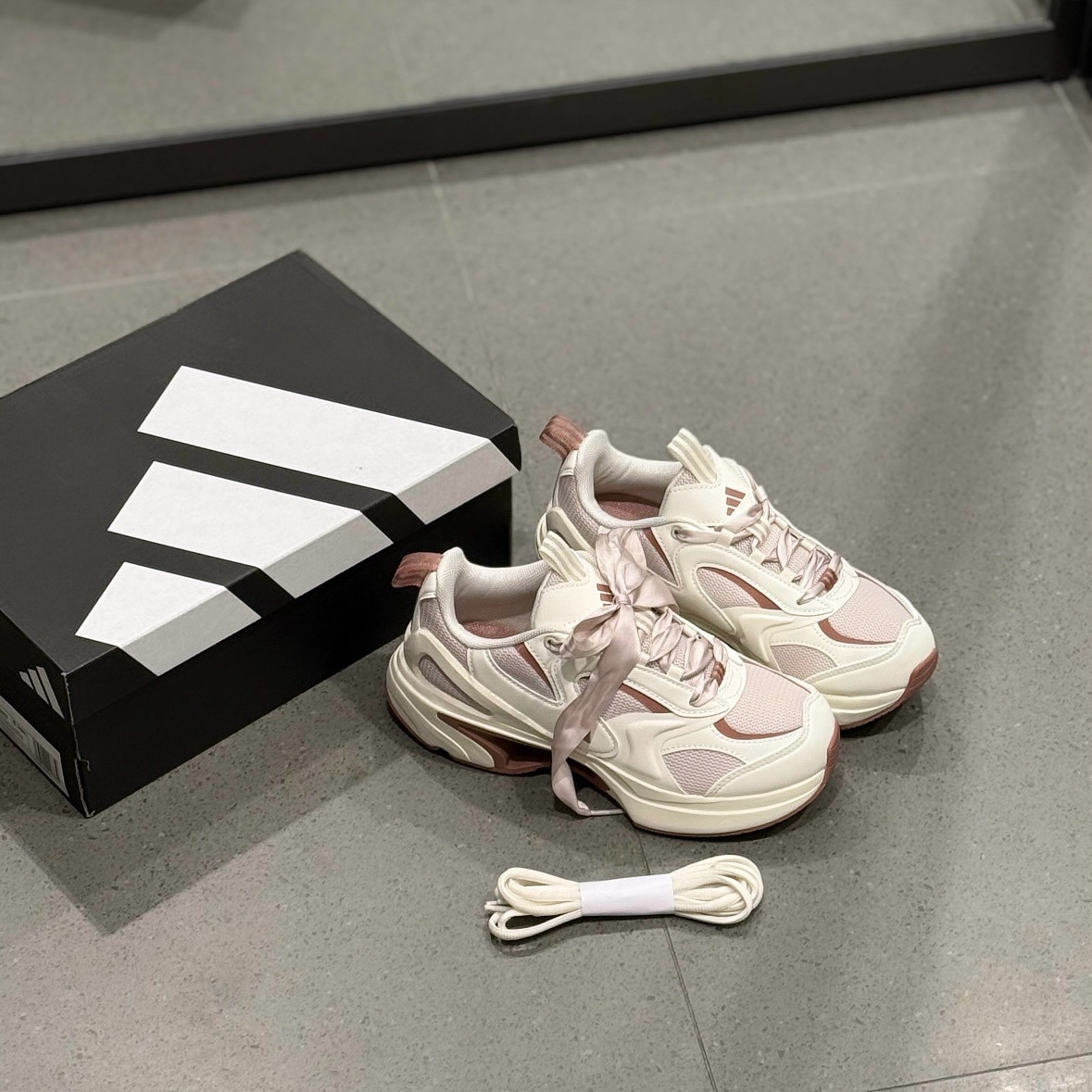 Adidas Swanner 緞帶粉 米白 玫瑰色 復古 增高 厚底鞋 JR5692