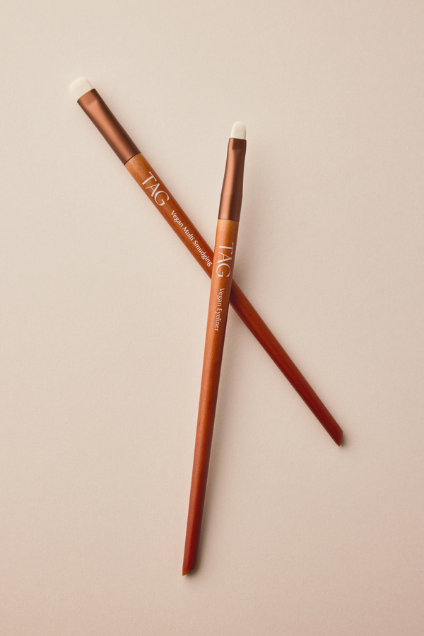 TAG by Too Cool For School Vegan Define Brush Duo