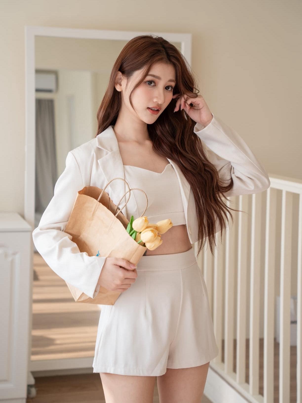 🤍春季西外+罩杯小可愛+短褲三件式（米白色均碼）