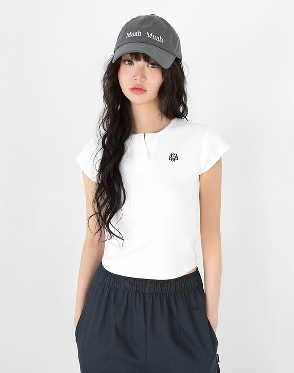 預訂｜MUAHMUAH SLIM FIT REGULAR BUTTON HALF T-SHIRT