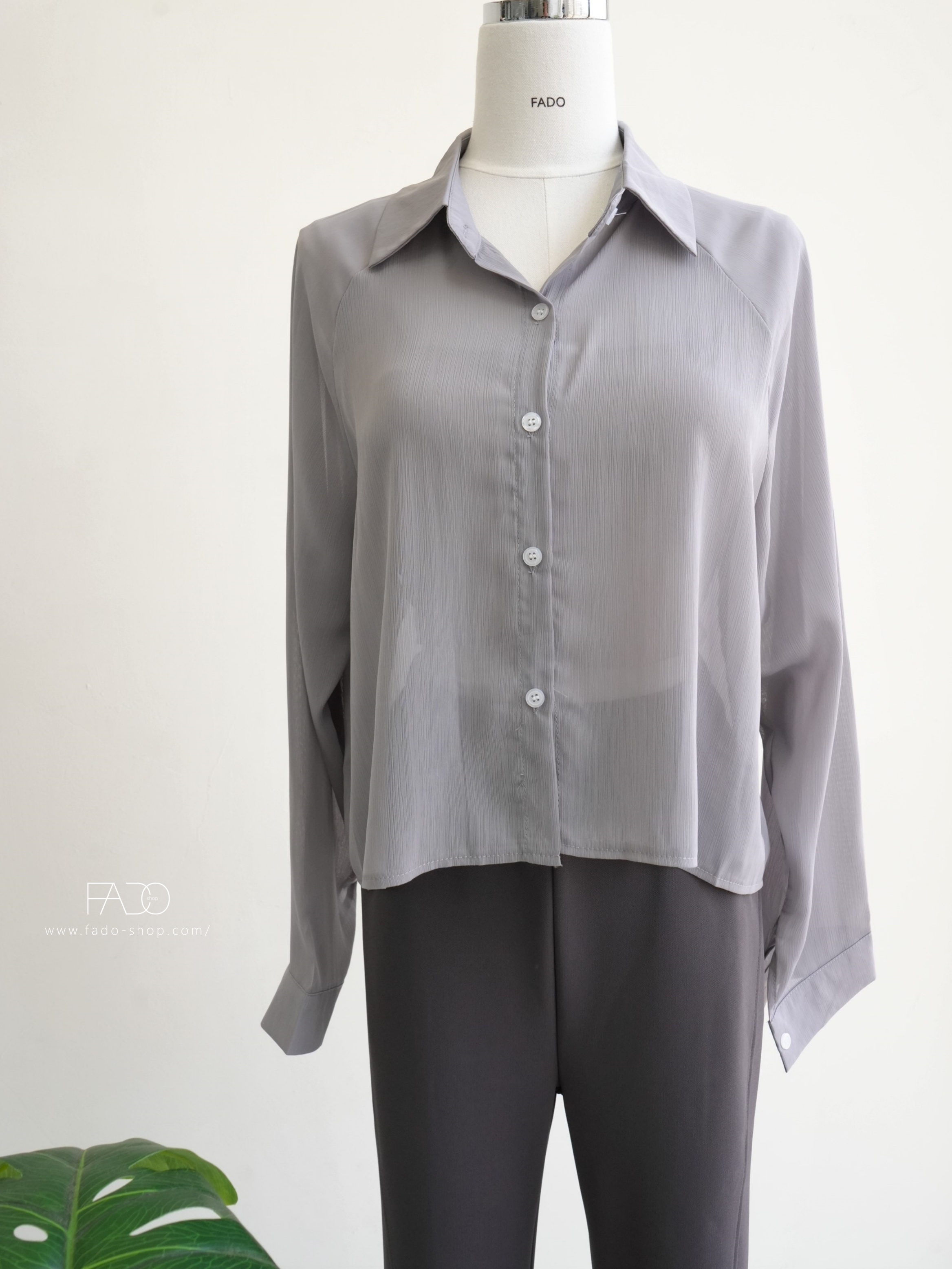 法朵Fado shop｜ 【熱銷推薦】冰絲短版經典百搭素面透膚雪紡襯衫 3723015