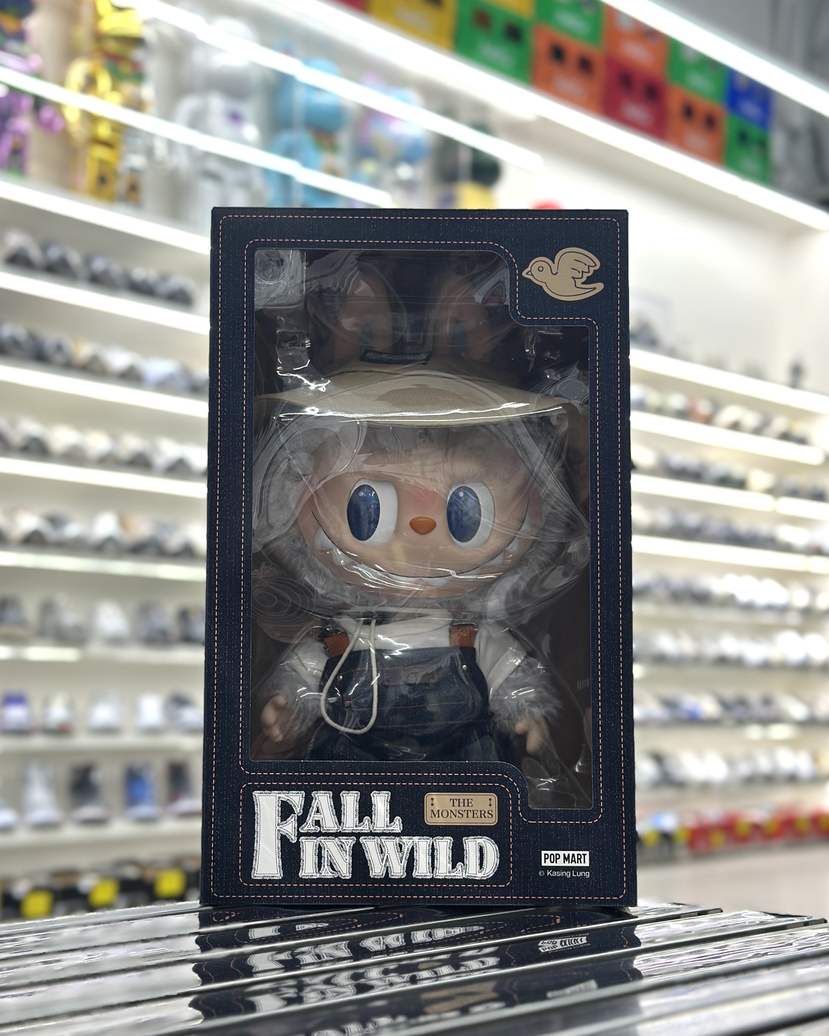 Pop Mart Labubu 春天野在家系列 - 搪膠毛絨公仔