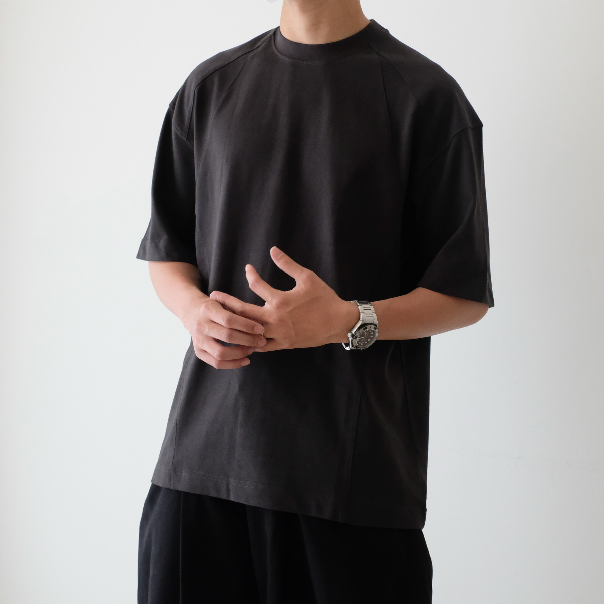 1200!!（現貨）ST021 260G 斜肩拼接 立體 剪裁 寬鬆 短T