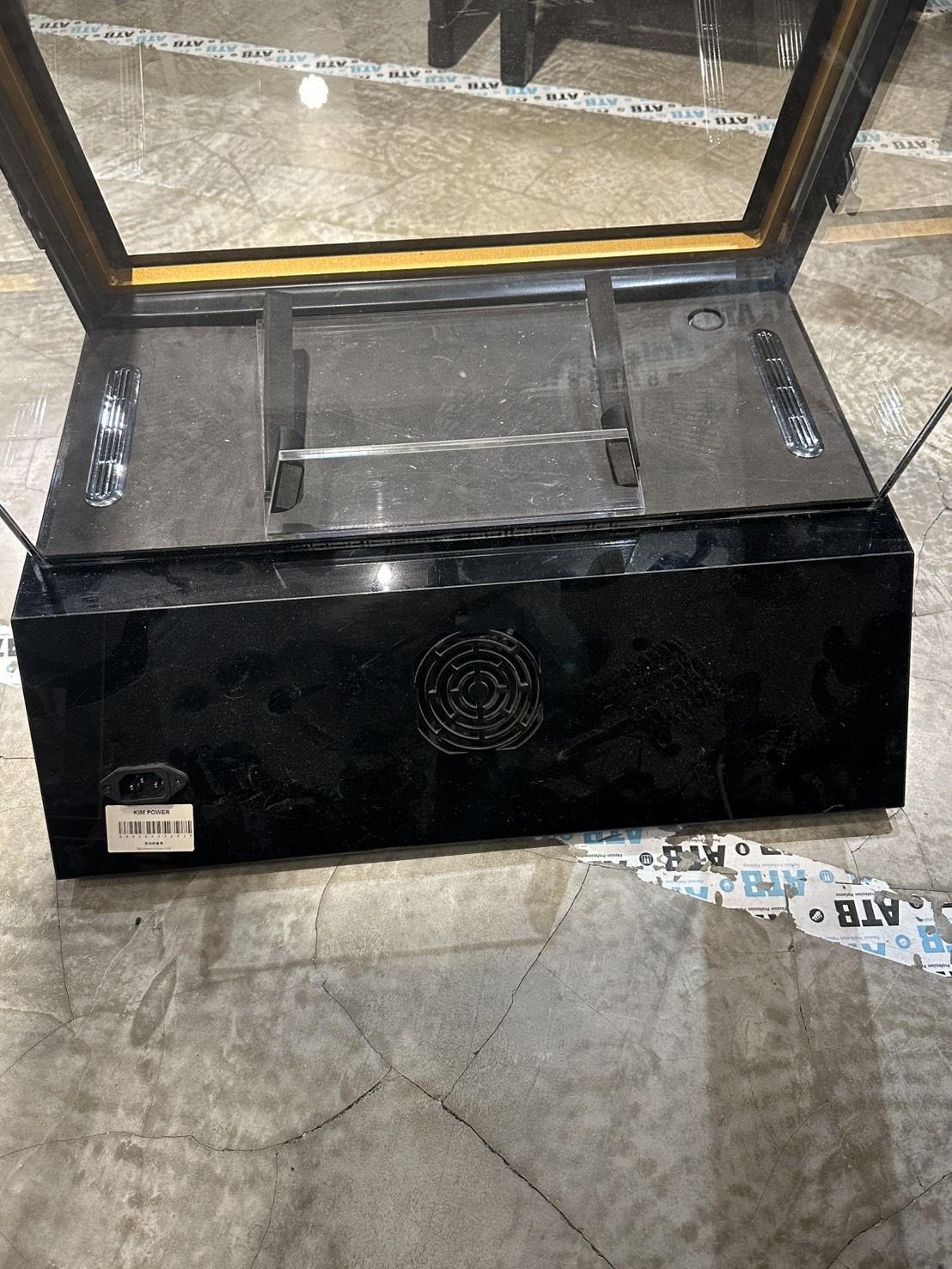 【展示出清 享新品保固】Kim Power 【展示出清 享新品保固】Kim Power / 高級吉他防潮展示櫃(單支) 第 5 張圖片｜三峽吉他 / Bass