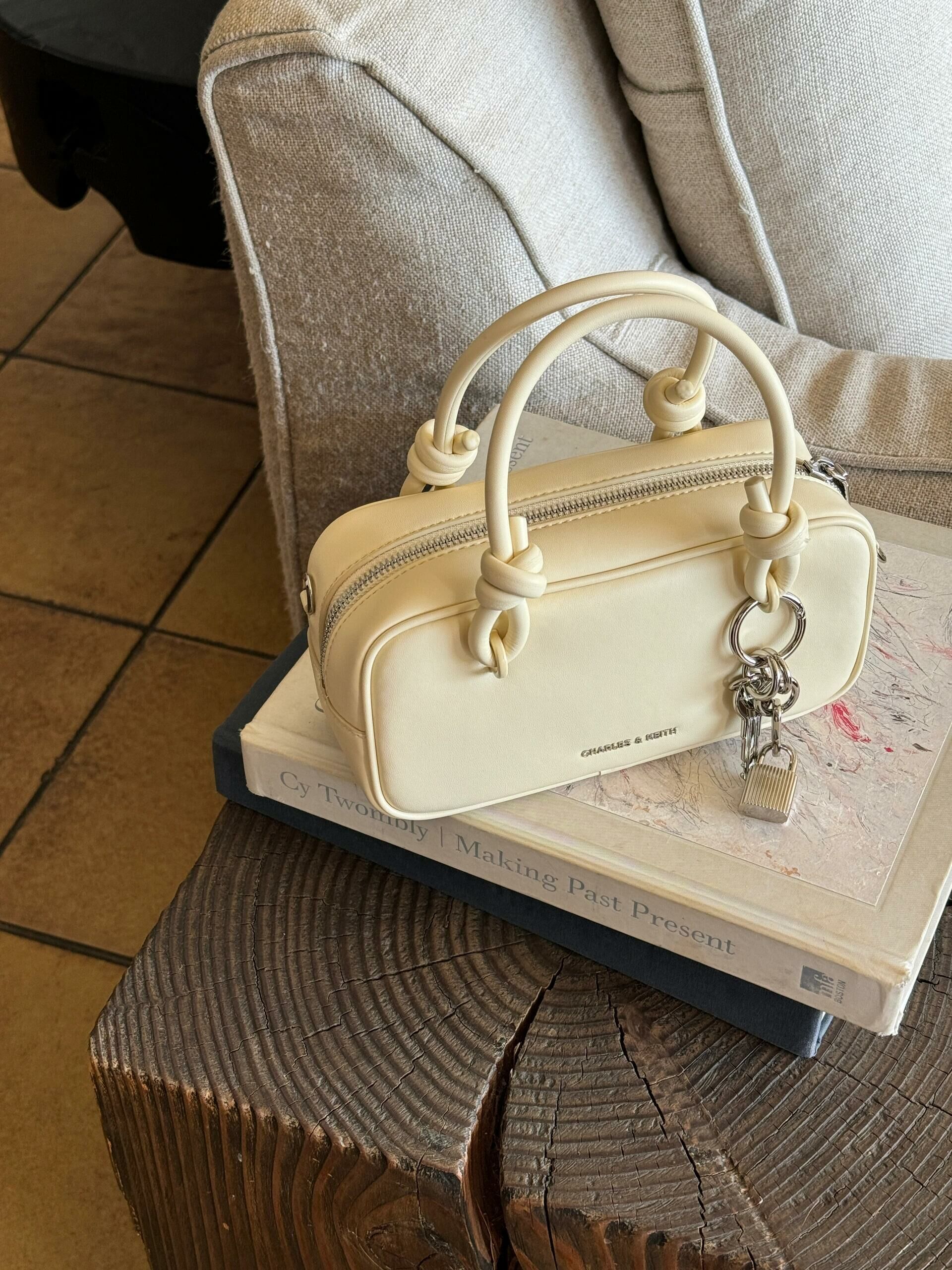 (限時接單) Charles&Keith 小CK Sammie QQ軟糖包 皮革 手提包 肩背包 4色/預購