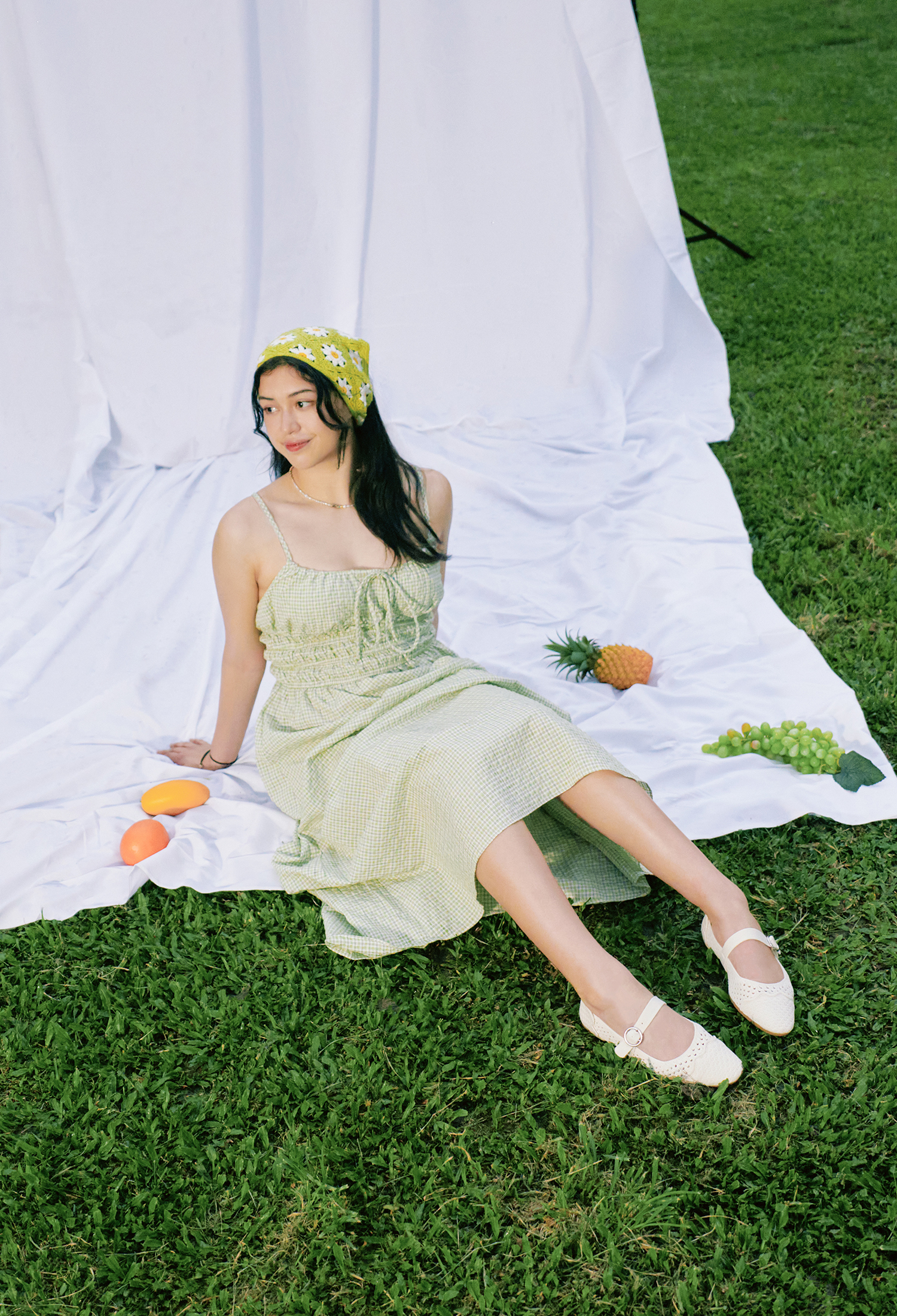 波浪鏤空平底鞋 奶油白