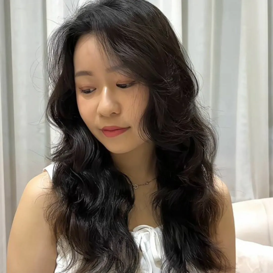 Barbie curl transformation for fine hair with a high forehead ／Ace work