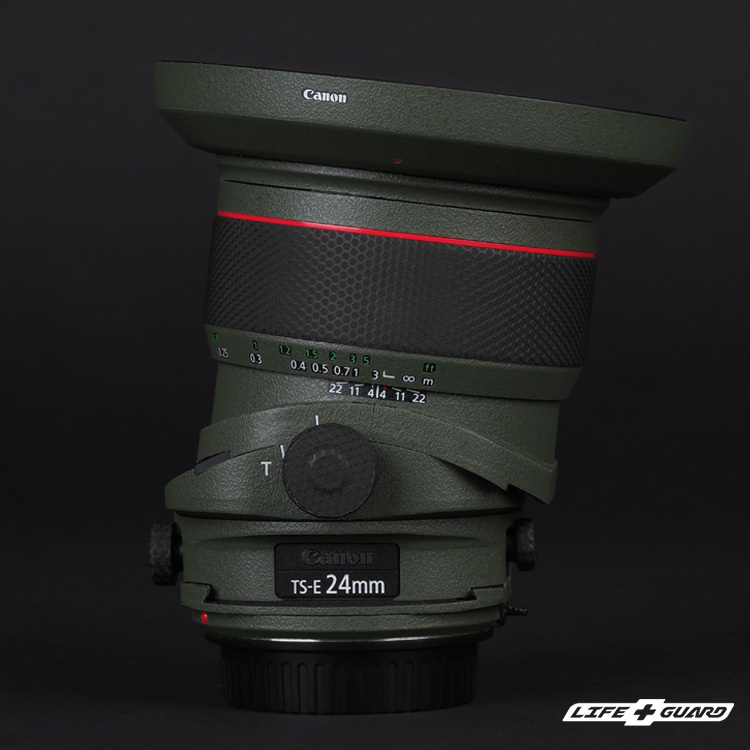 LIFE+GUARD Canon TS-E 24mm F3.5 L II 鏡頭貼膜側面展示圖，LIFE+GUARD 綠色砂紋風格