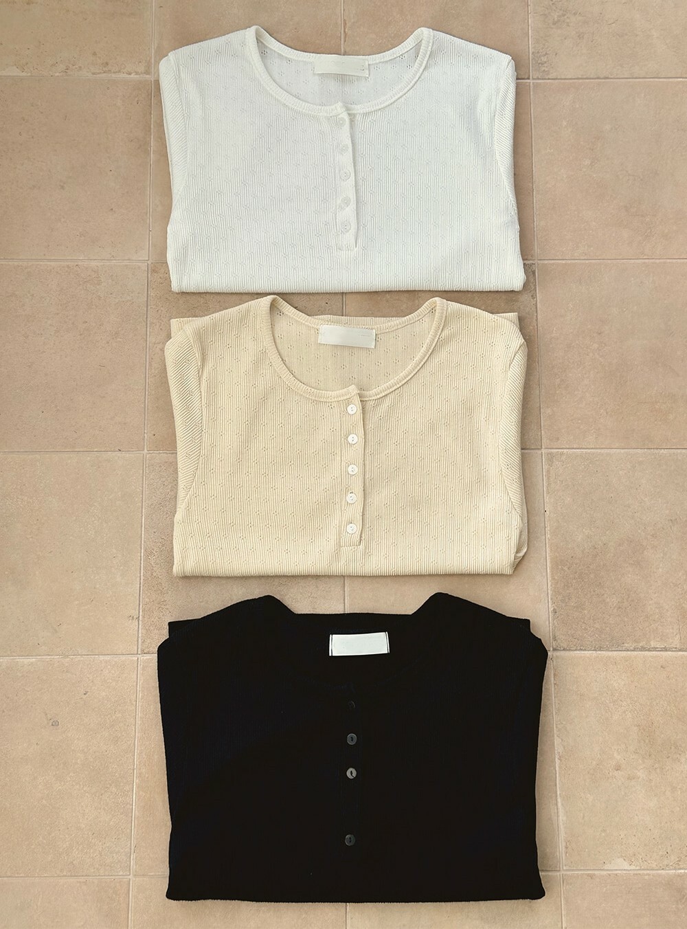 韓國grace muse授權 春夏極簡可愛織孔壓紋圓領衫