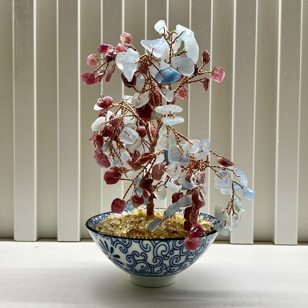 [S] GEMZ & CO HLCT WHITE CERAMIC BOWL PINK TOURMALINE AND AQUAMARINE TREE, W43 (W43)